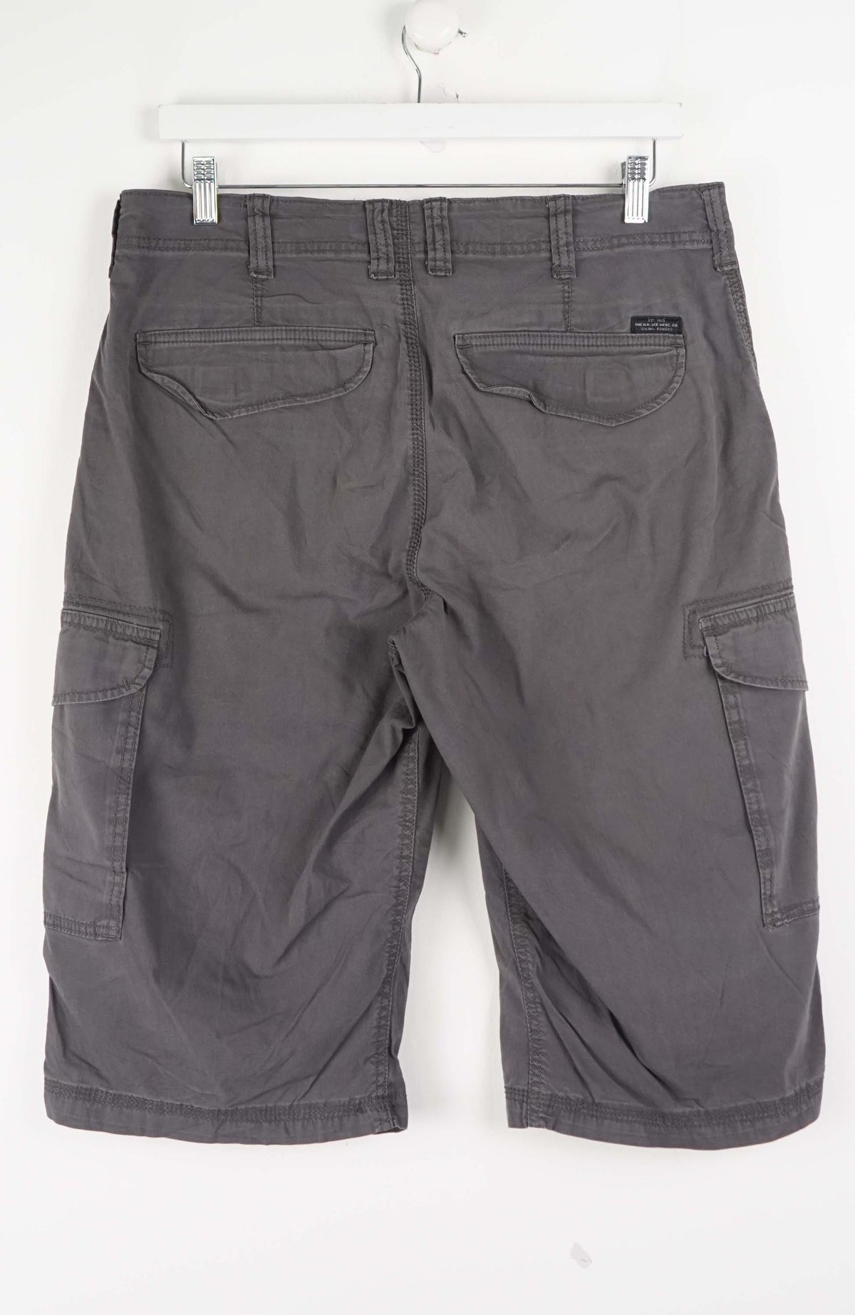 VINTAGE LEE CARGO SHORTS W34