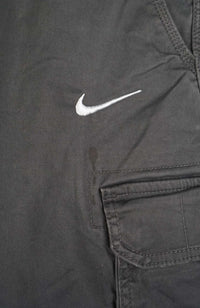 VINTAGE REWORK CARGO SHORTS W30
