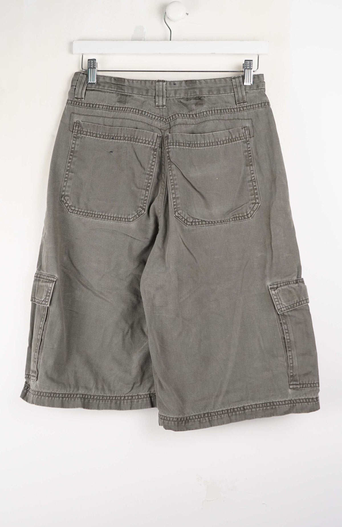 VINTAGE REWORK CARGO SHORTS W29