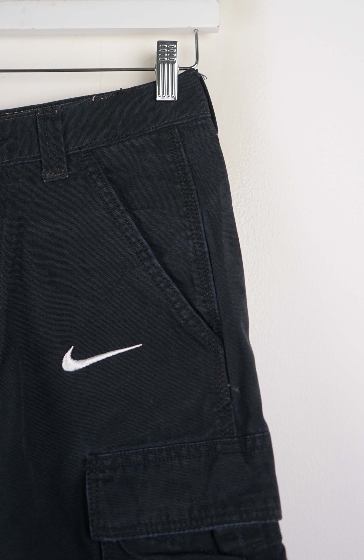 VINTAGE REWORK CARGO SHORTS W28