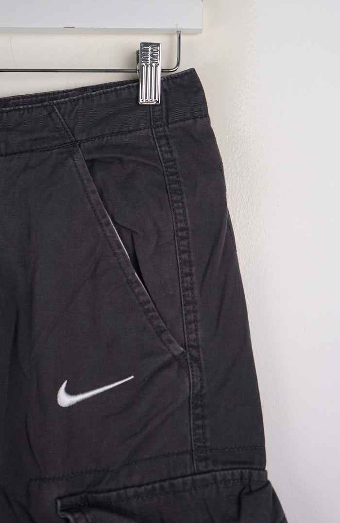 VINTAGE REWORK CARGO SHORTS W27