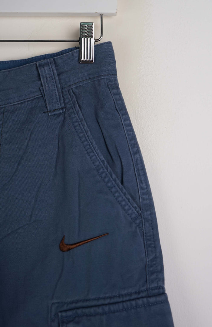 VINTAGE REWORK CARGO SHORTS W28