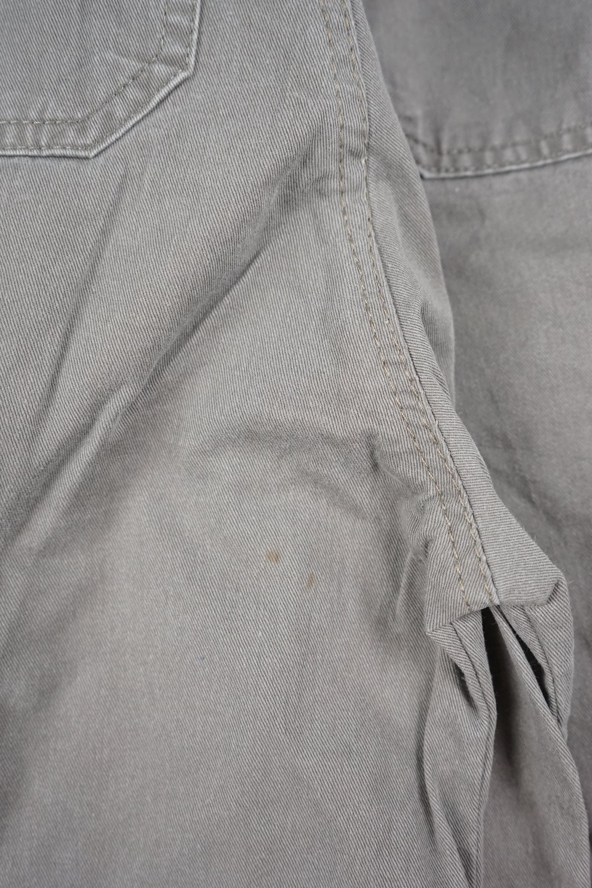VINTAGE REWORK CARGO SHORTS W28