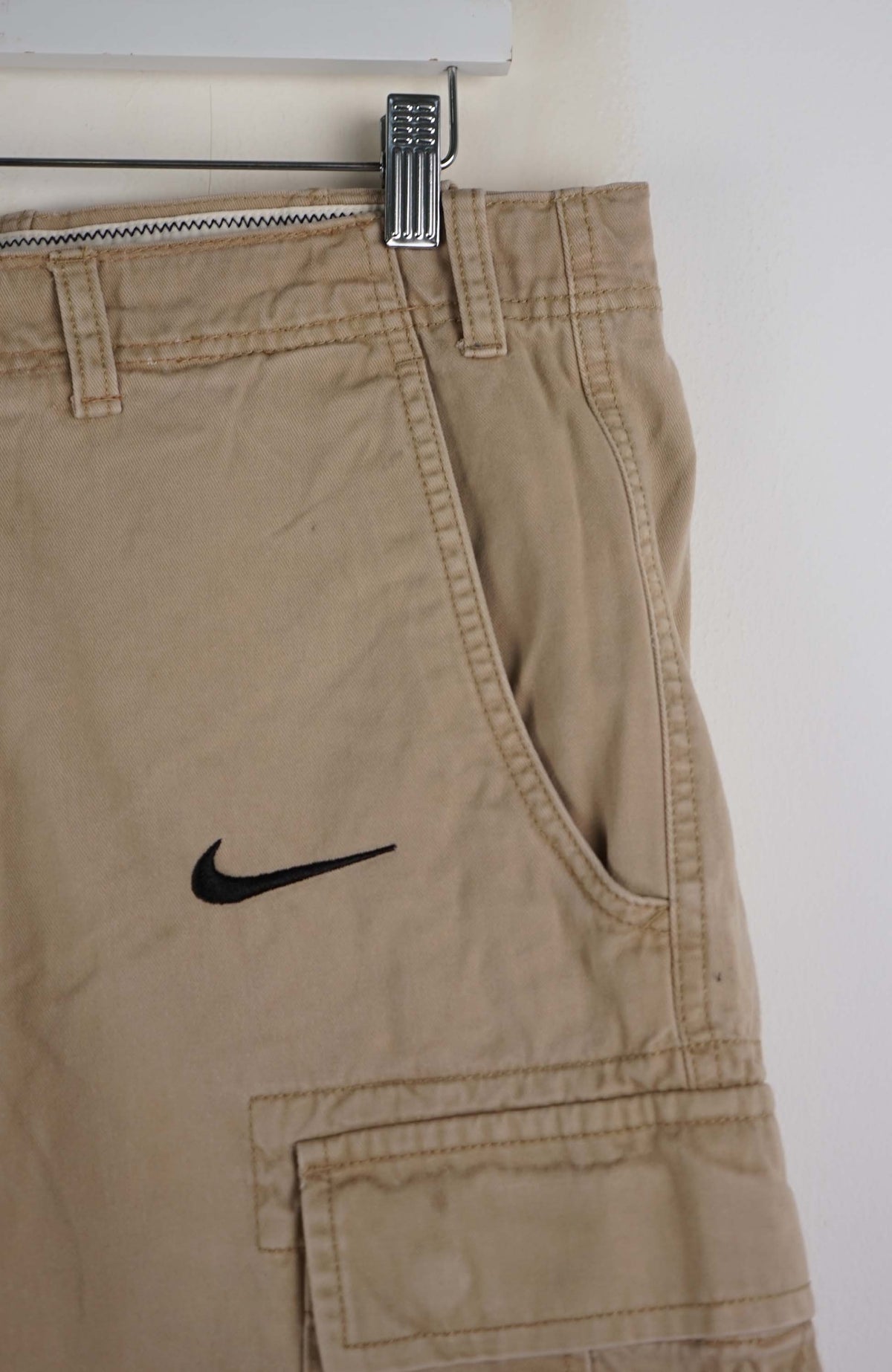 VINTAGE REWORK CARGO SHORTS W36