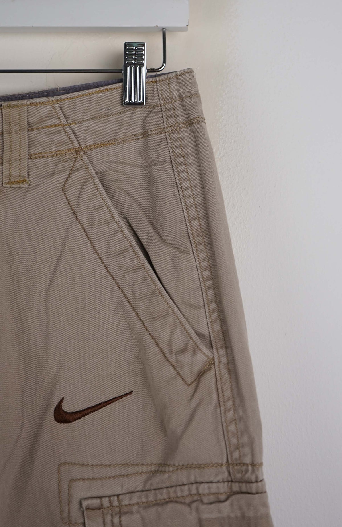 VINTAGE REWORK CARGO SHORTS W30