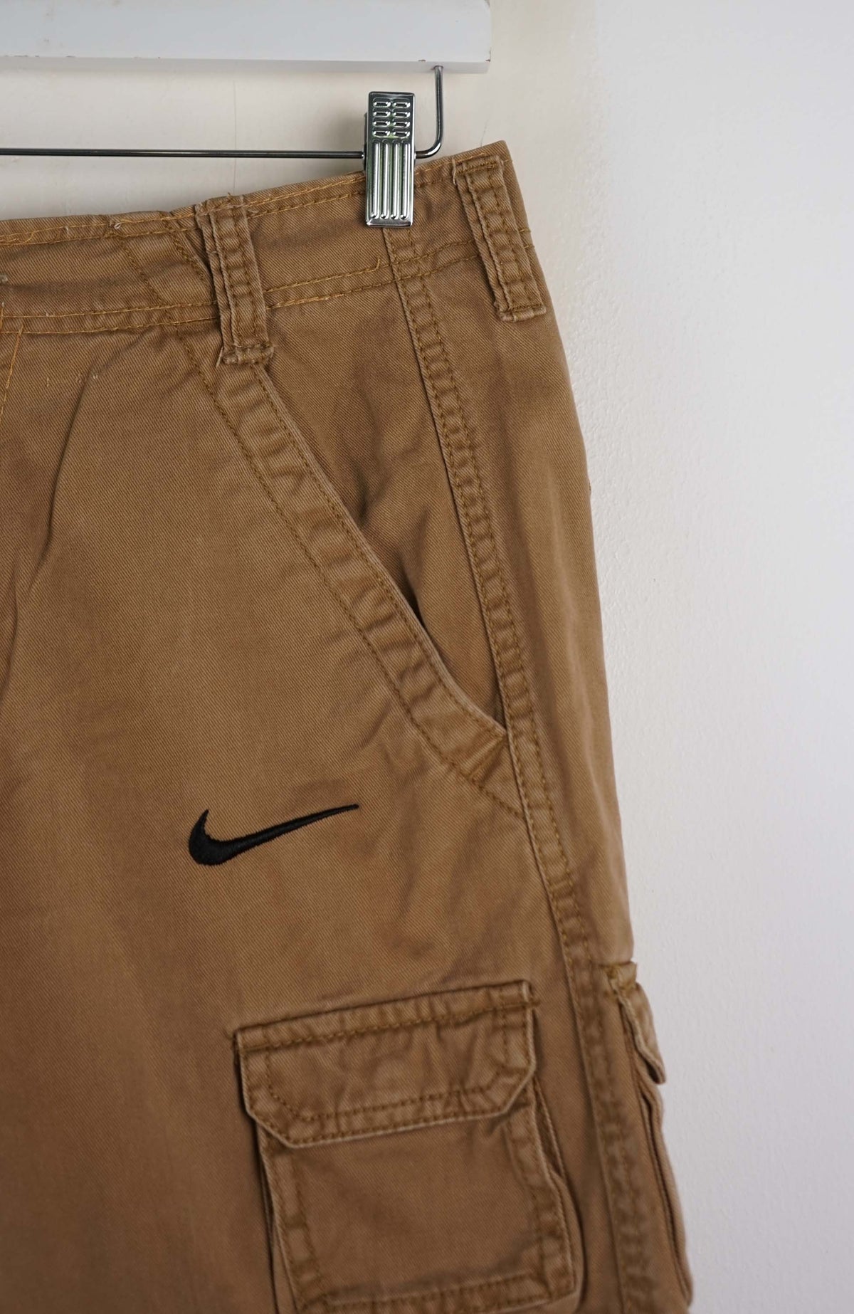 VINTAGE REWORK CARGO SHORTS W29