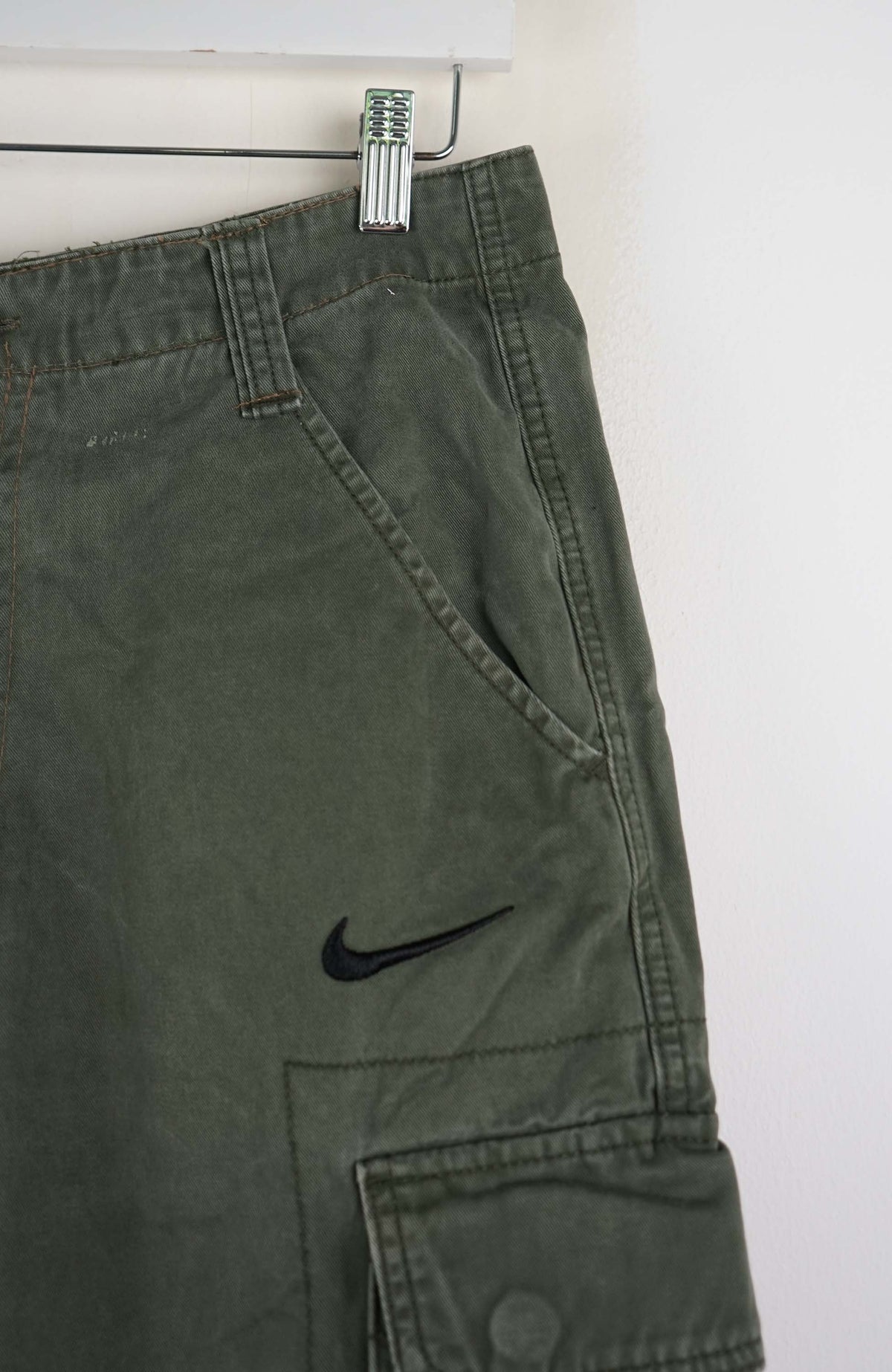 VINTAGE REWORK CARGO SHORTS W32