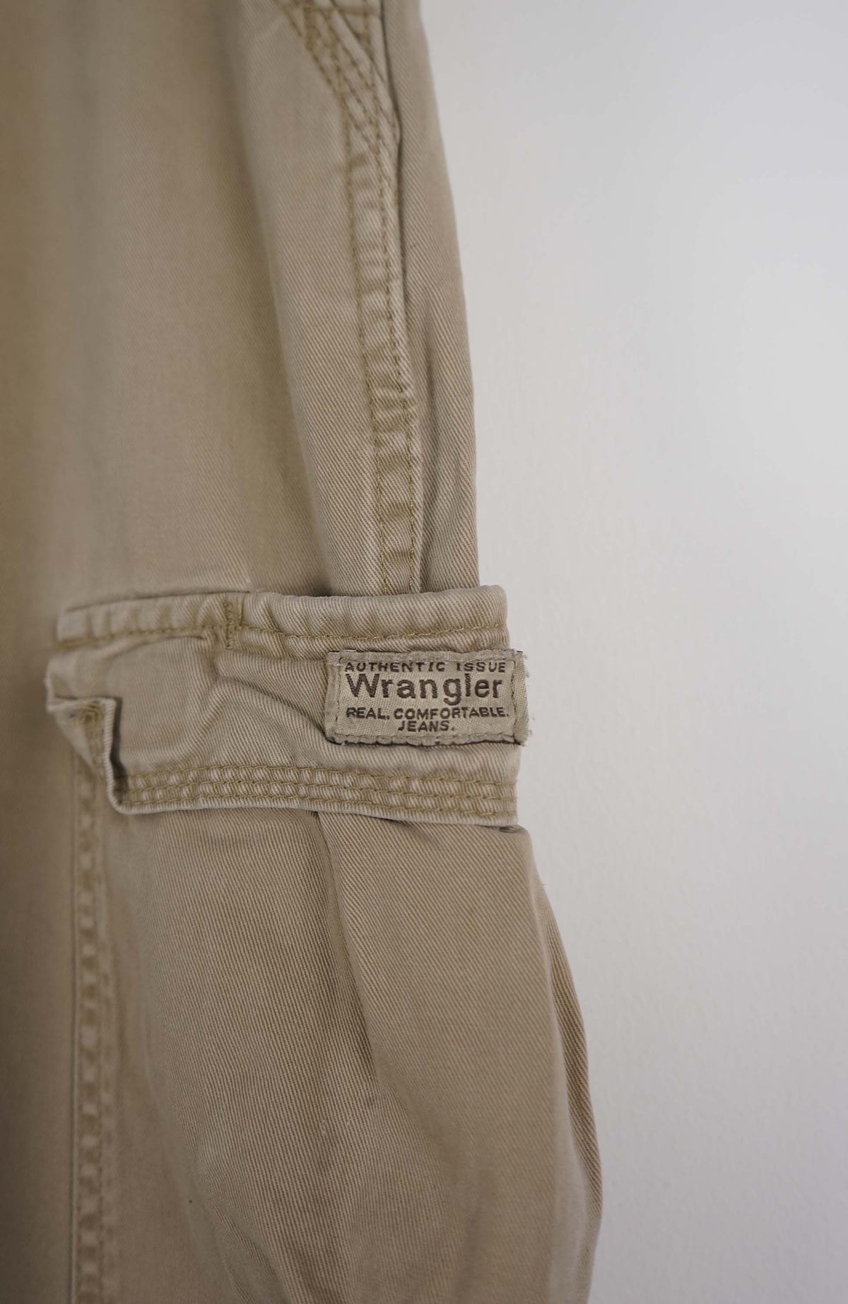 VINTAGE WRANGLER CARGO PANTS W37