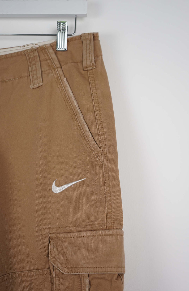 VINTAGE REWORK CARGO SHORTS W32