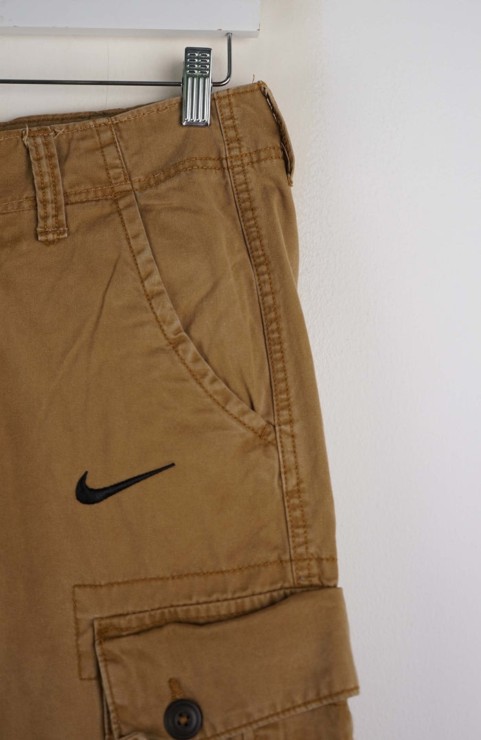 VINTAGE REWORK CARGO SHORTS W32