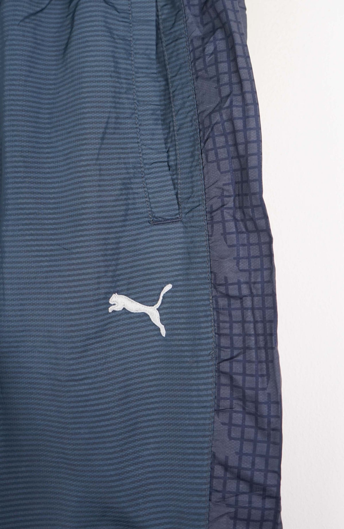 VINTAGE PUMA TRACKPANTS (M)