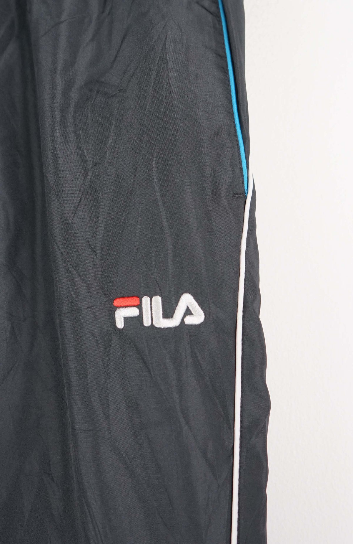 VINTAGE FILA TRACKPANTS (M)