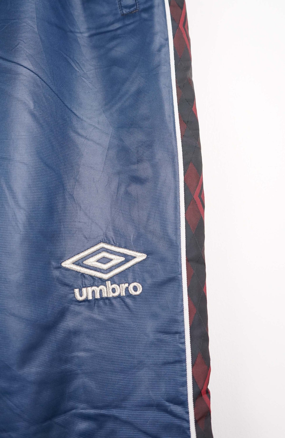 VINTAGE UMBRO TRACKPANTS (S)