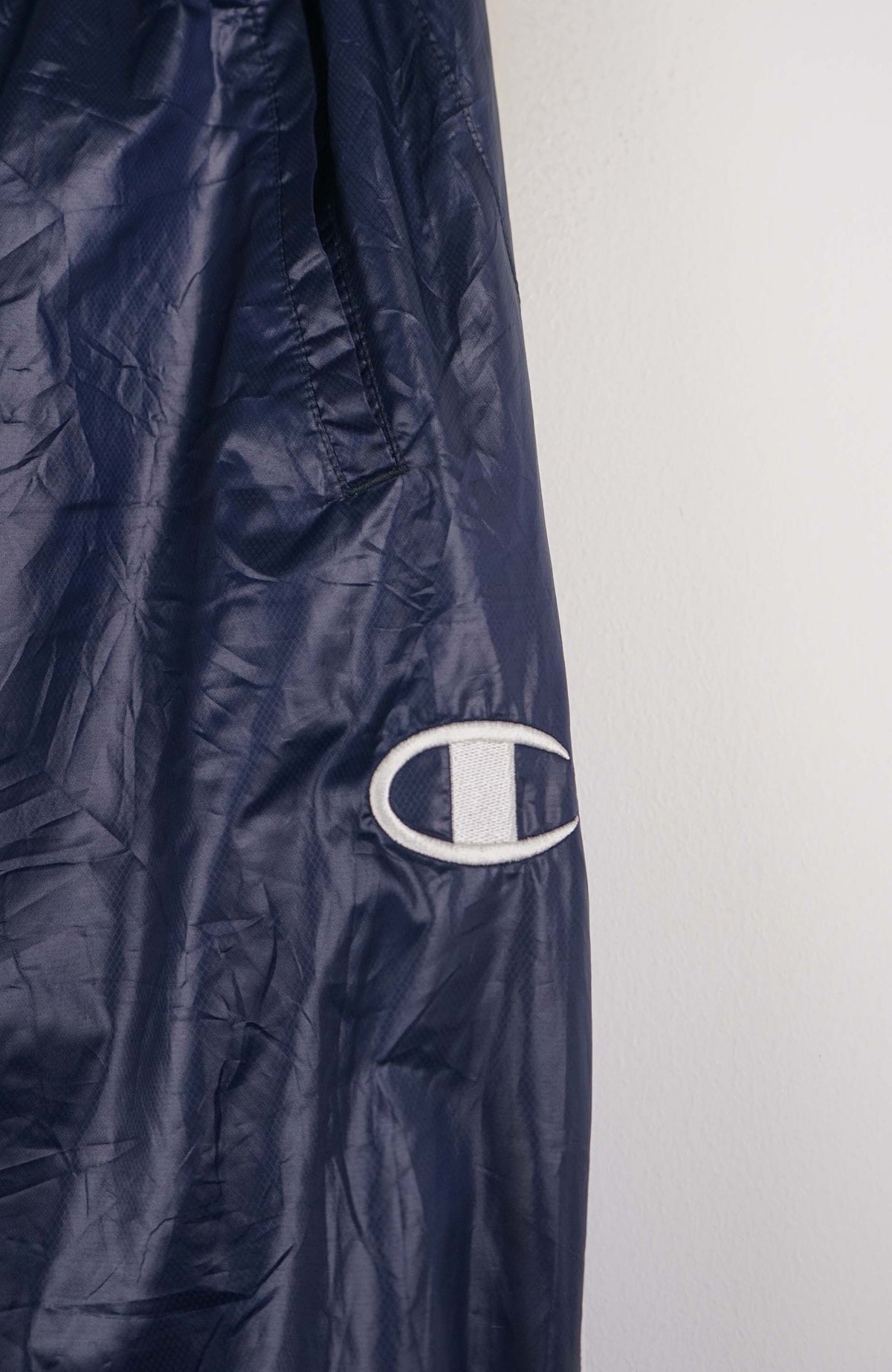 VINTAGE CHAMPION TRACKPANTS (M)