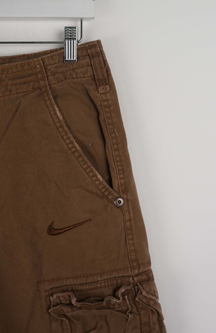 VINTAGE REWORK CARGO SHORTS W30