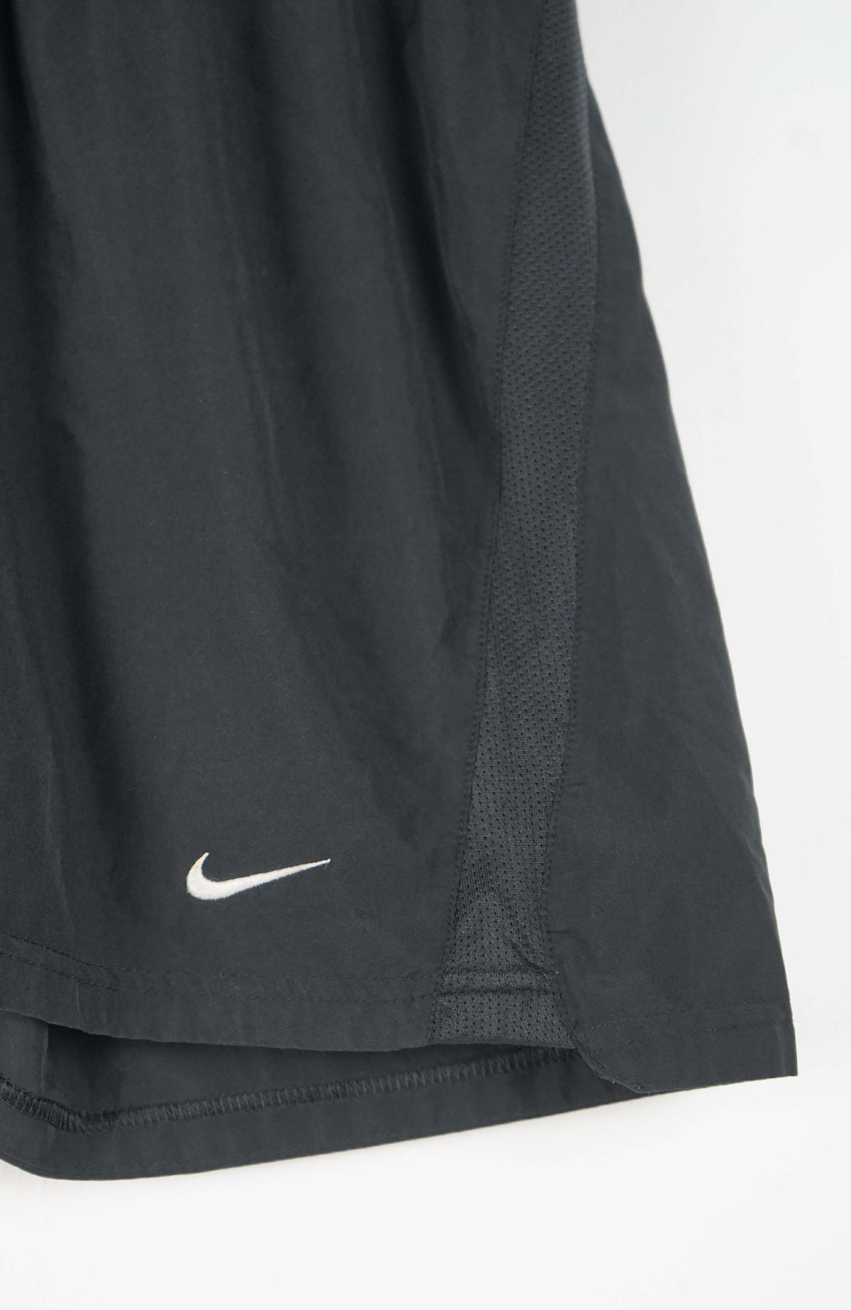 VINTAGE NIKE ACTIVE SHORTS W26