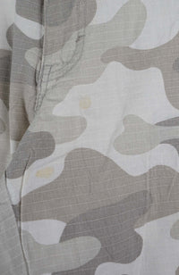 VINTAGE SOUTHPOLE CAMO CARGO SHORTS W34