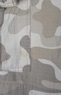 VINTAGE SOUTHPOLE CAMO CARGO SHORTS W34