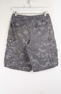 VINTAGE CAMO CARGO SHORTS W30