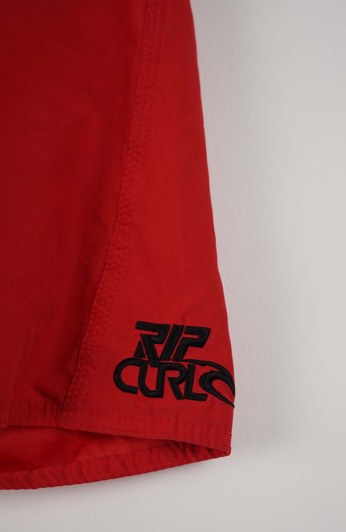 VINTAGE RIP CURL BOARD SHORTS W29