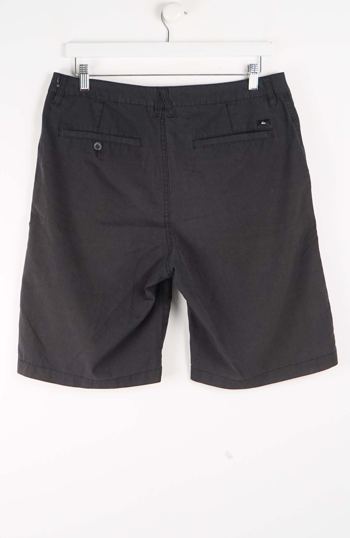 VINTAGE QUIKSILVER SHORTS W34