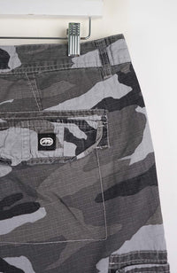 VINTAGE ECKO UNLTD CAMO CARGO SHORTS W36