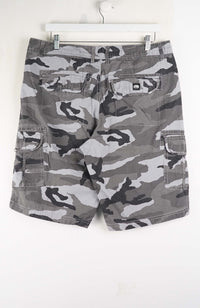VINTAGE ECKO UNLTD CAMO CARGO SHORTS W36