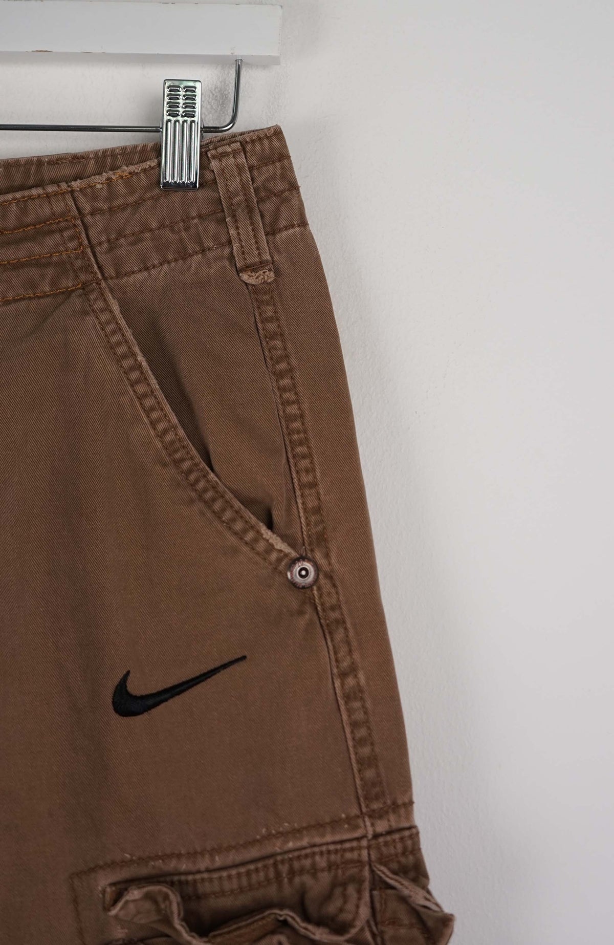 VINTAGE REWORK CARGO SHORTS W30