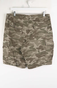 VINTAGE CAMO CARGO SHORTS W34