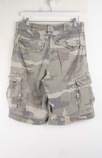 VINTAGE CAMO CARGO SHORTS W33