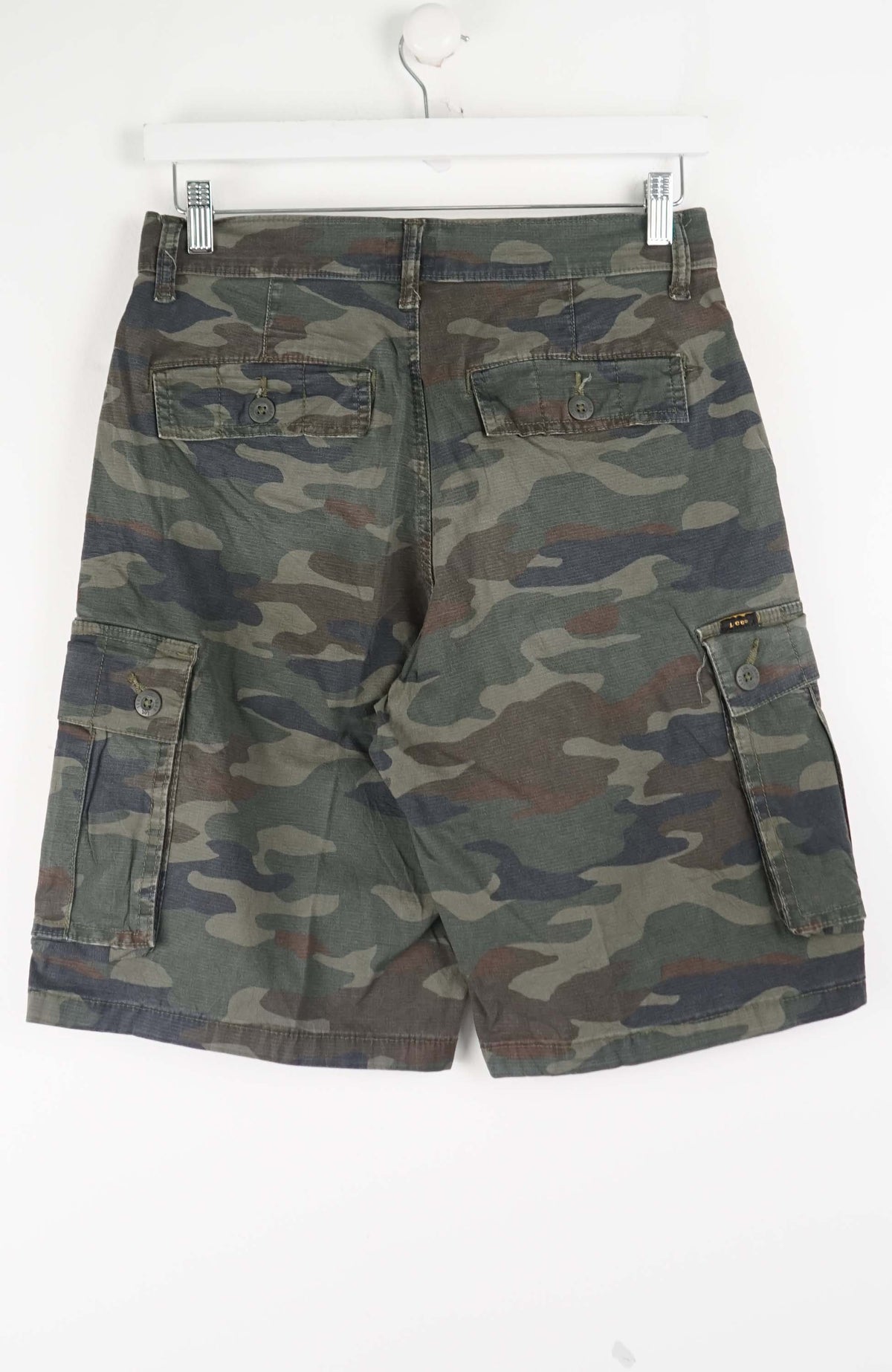 VINTAGE LEE CAMO CARGO SHORTS W28