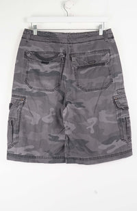 VINTAGE CAMO CARGO SHORTS W36