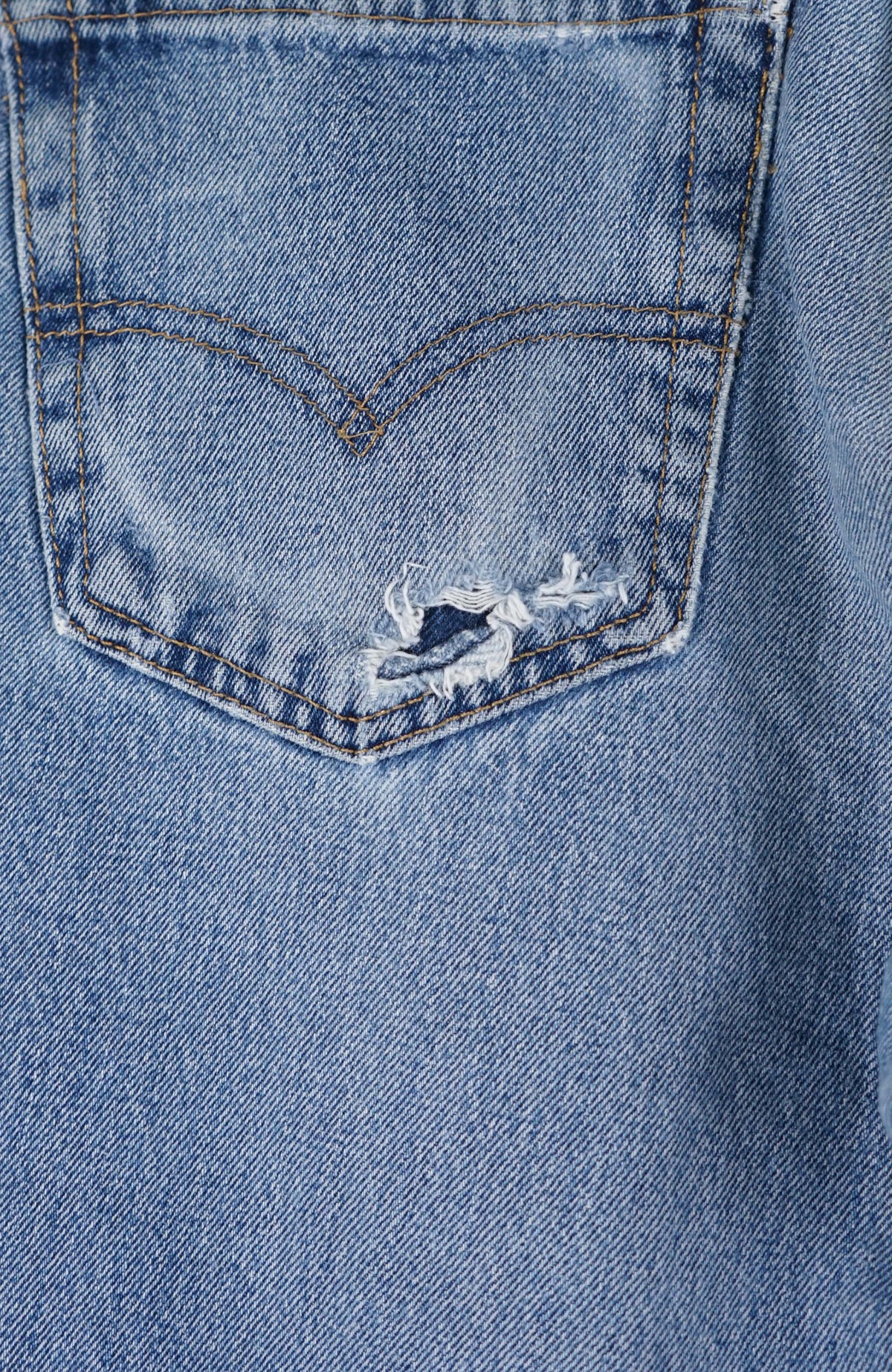 VINTAGE LEVIS JEANS W34
