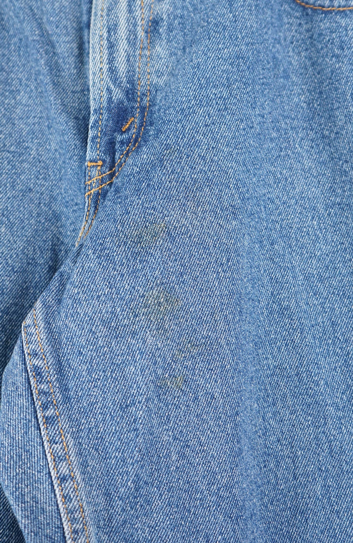 VINTAGE LEVIS JEANS W33