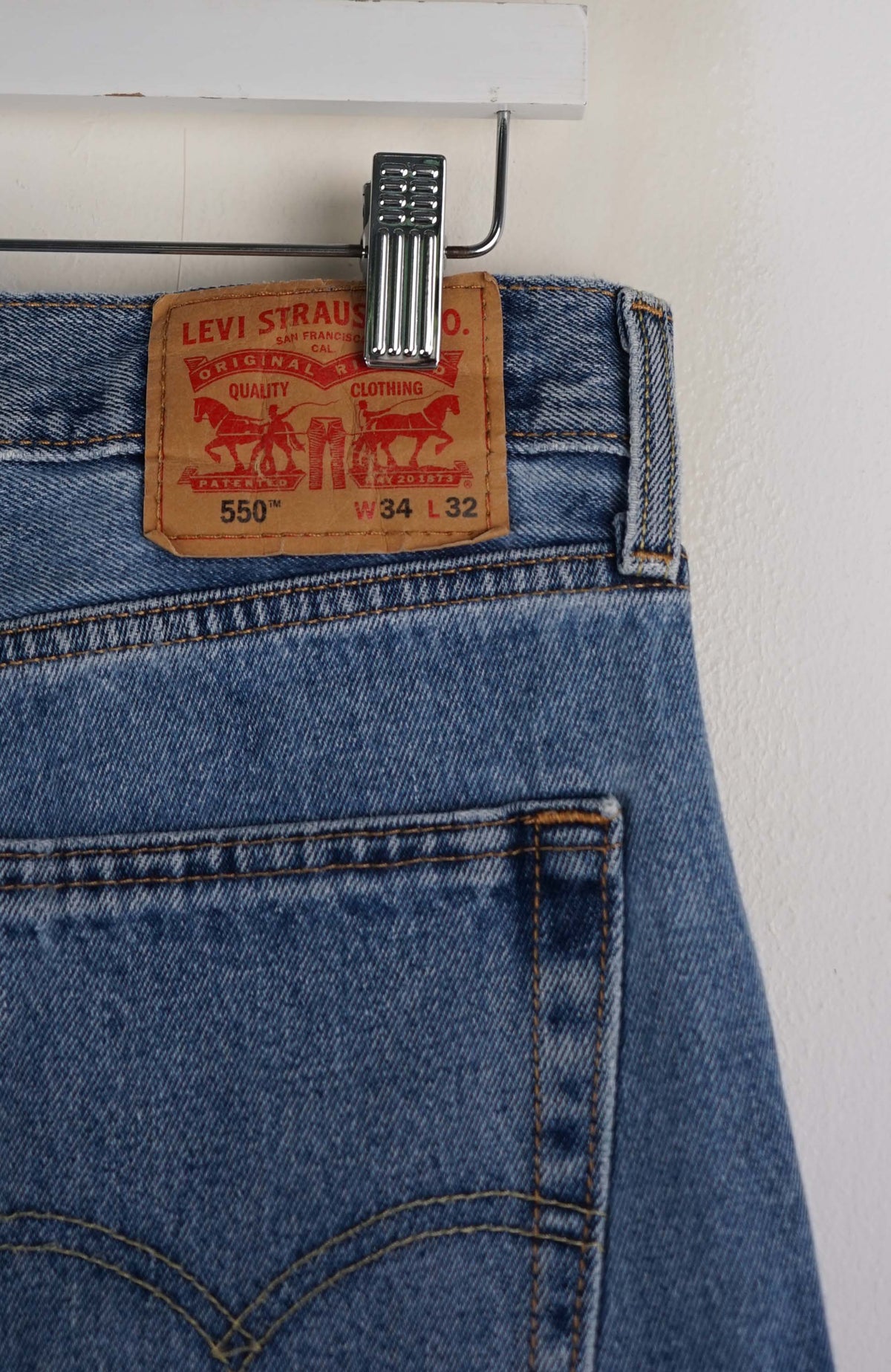 VINTAGE LEVIS JEANS W36