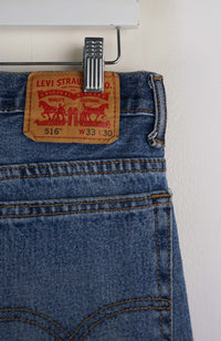 VINTAGE LEVIS JEANS W32