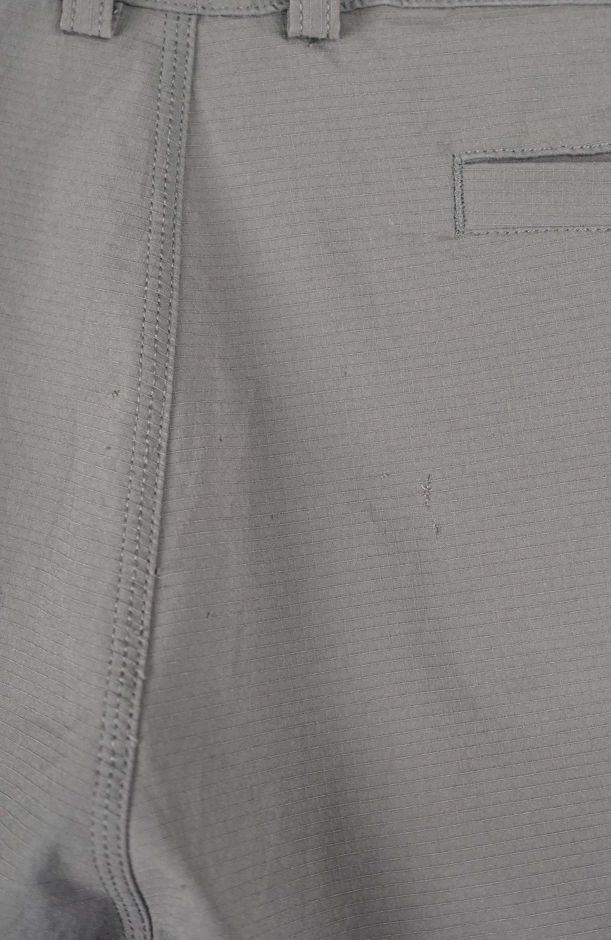 VINTAGE OAKLEY SHORTS W37