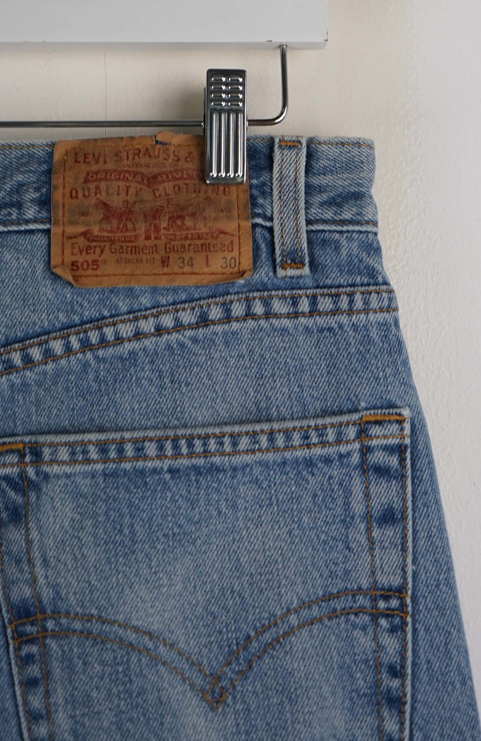 VINTAGE LEVIS JEANS W35