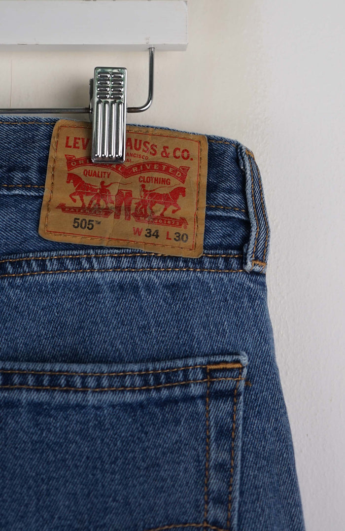 VINTAGE LEVIS JEANS W34