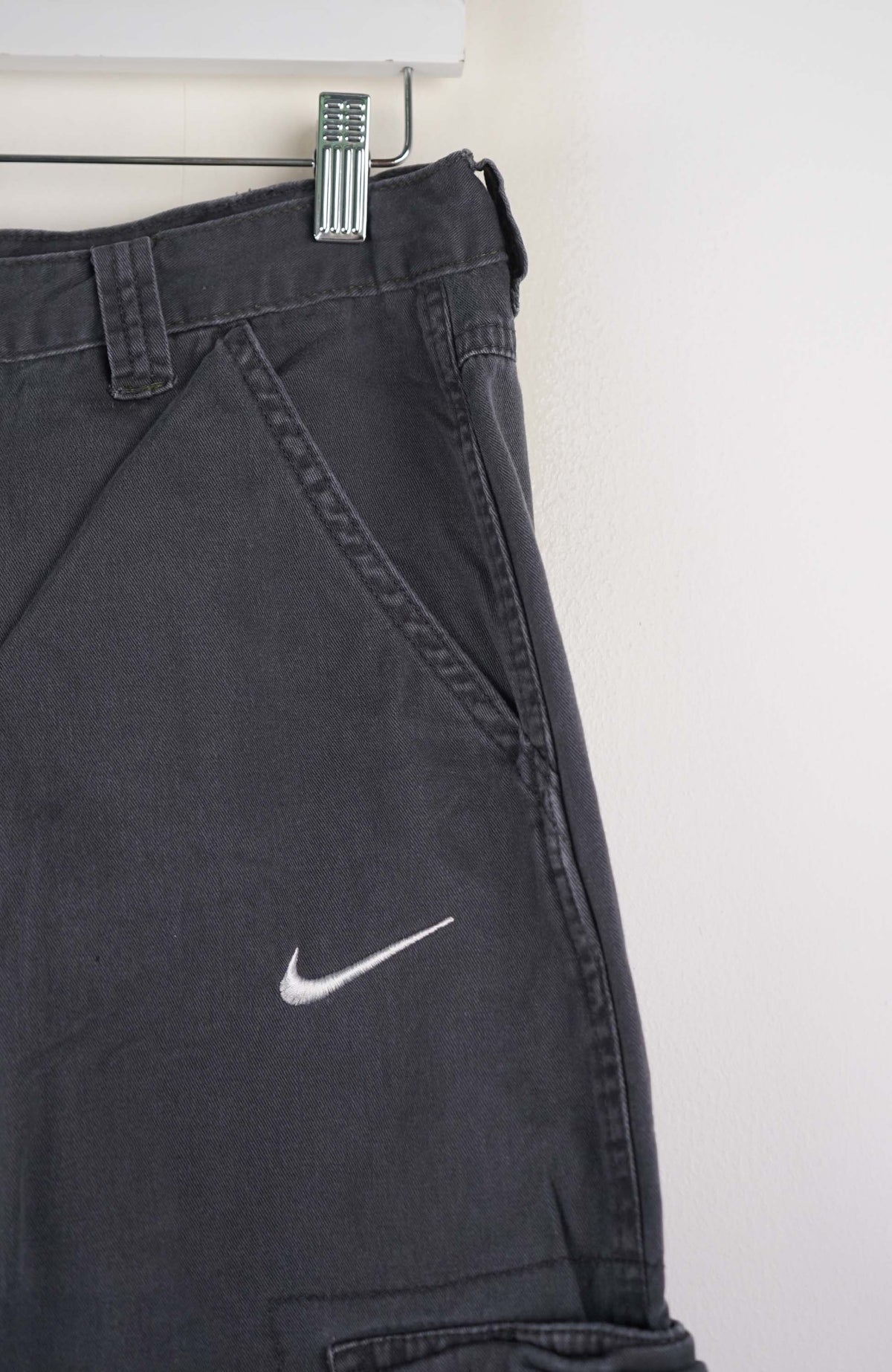 VINTAGE REWORK CARGO SHORTS W32