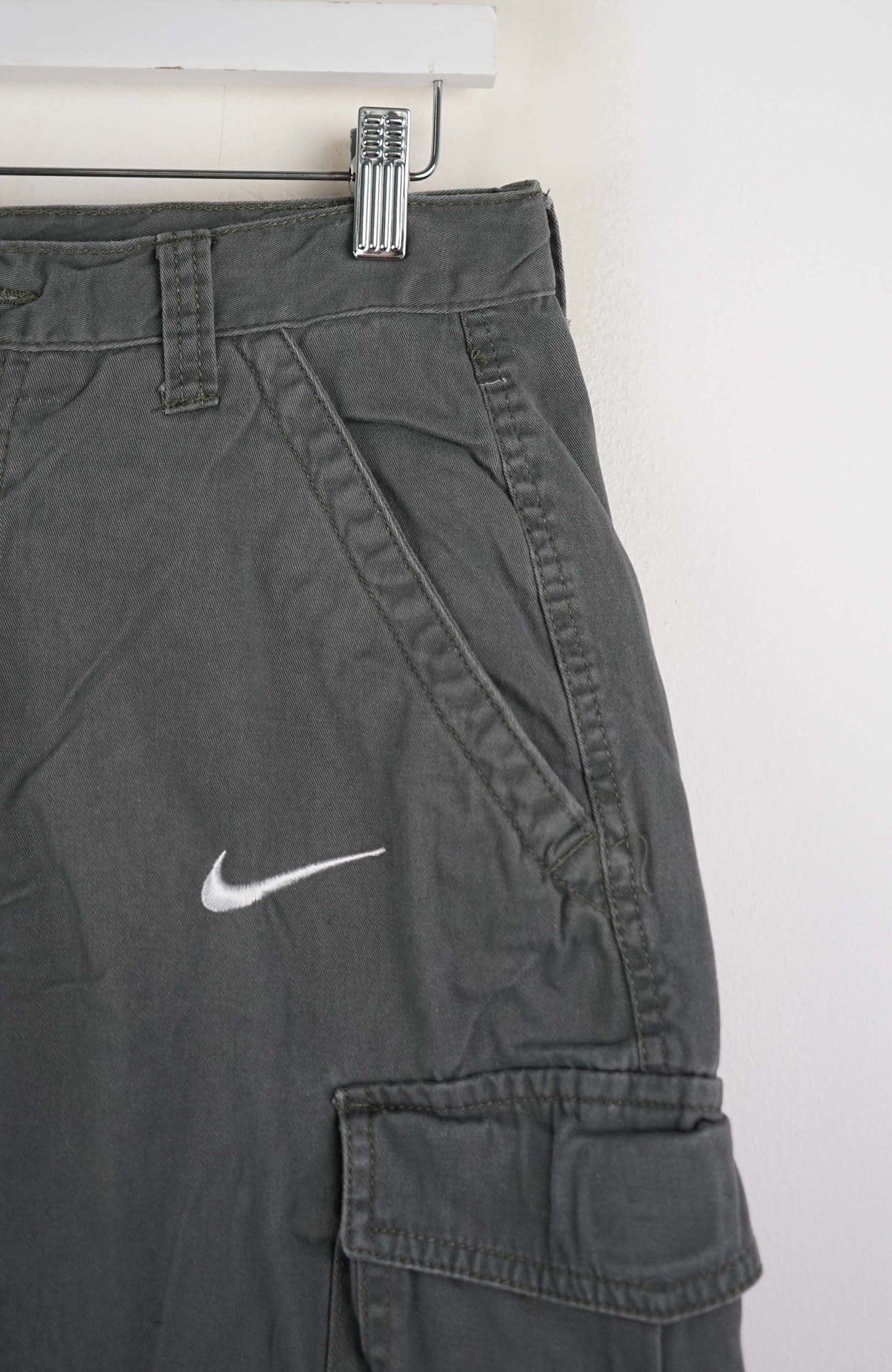 VINTAGE REWORK CARGO SHORTS W32