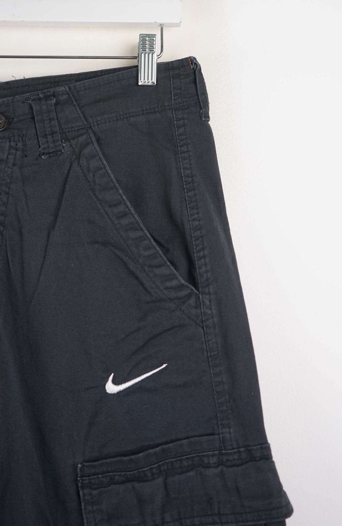 VINTAGE REWORK CARGO SHORTS W30