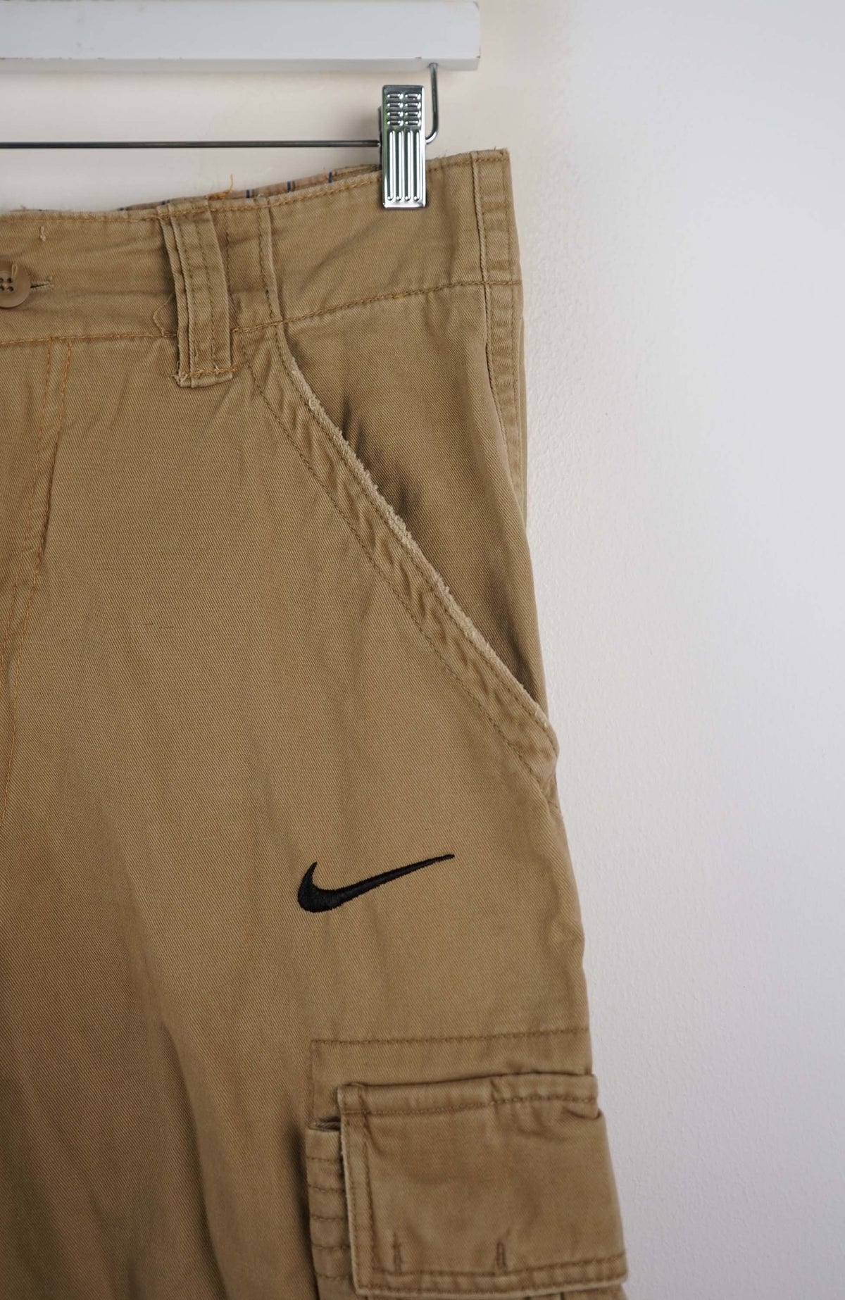 VINTAGE REWORK CARGO SHORTS W30