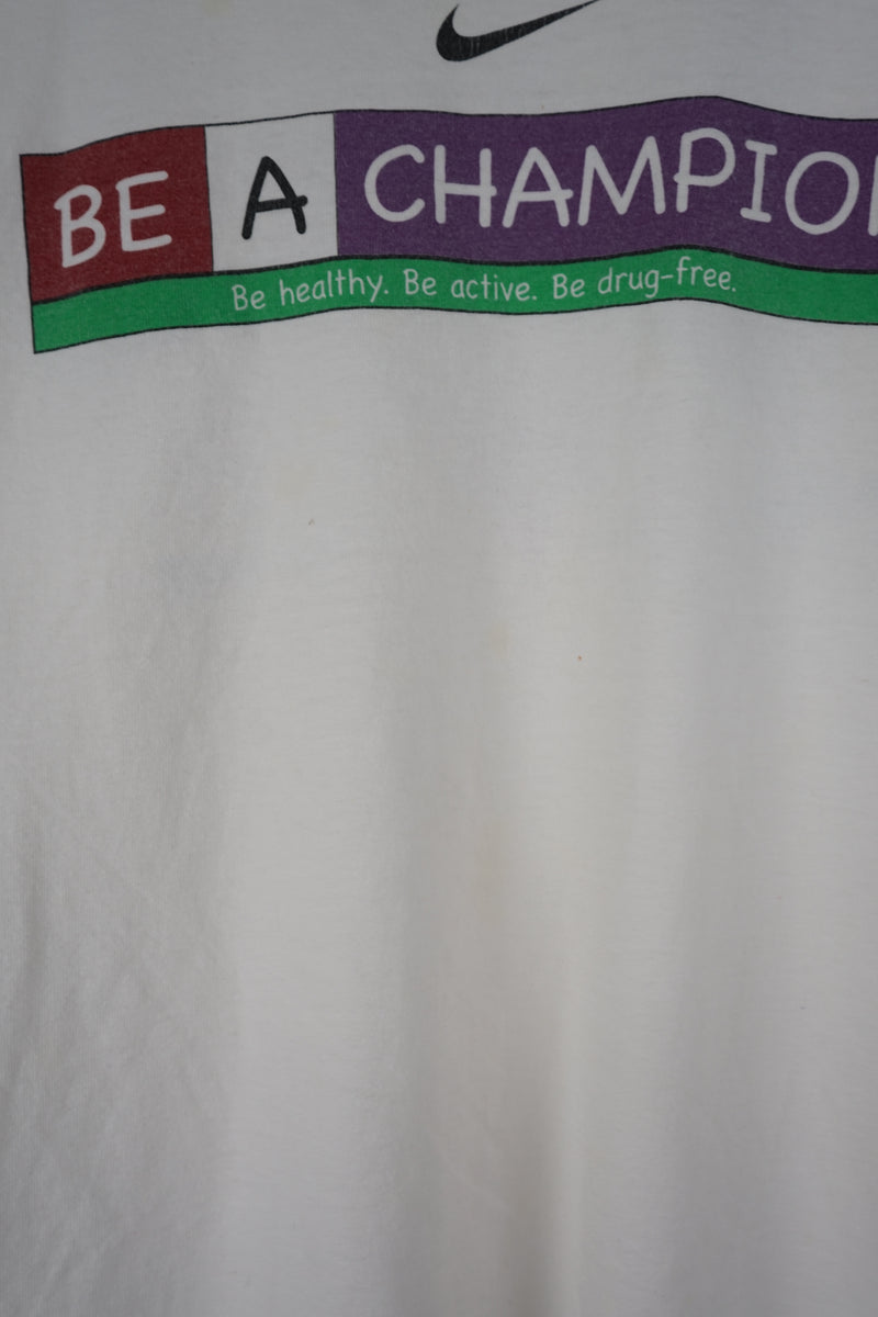 VINTAGE NIKE BE A CHAMPION T-SHIRT (L)