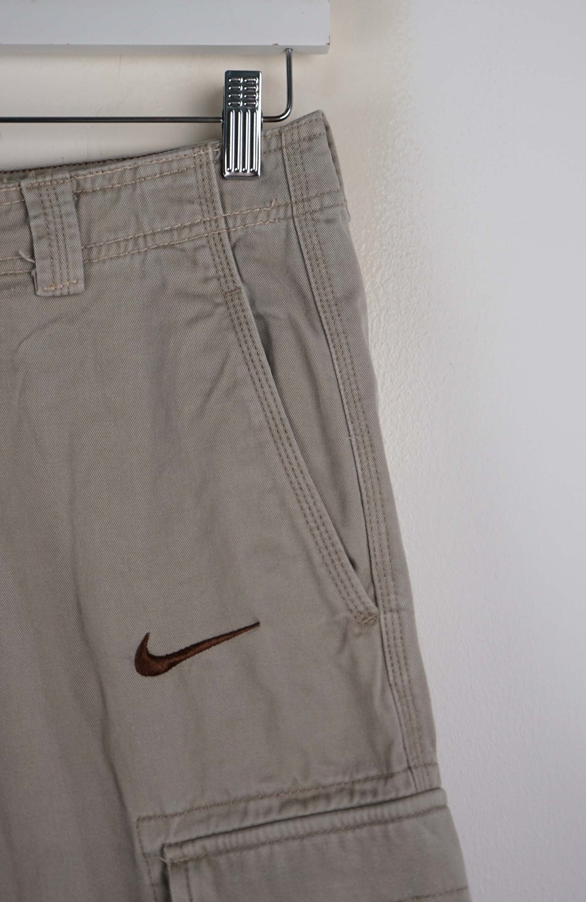 VINTAGE REWORK CARGO SHORTS W28