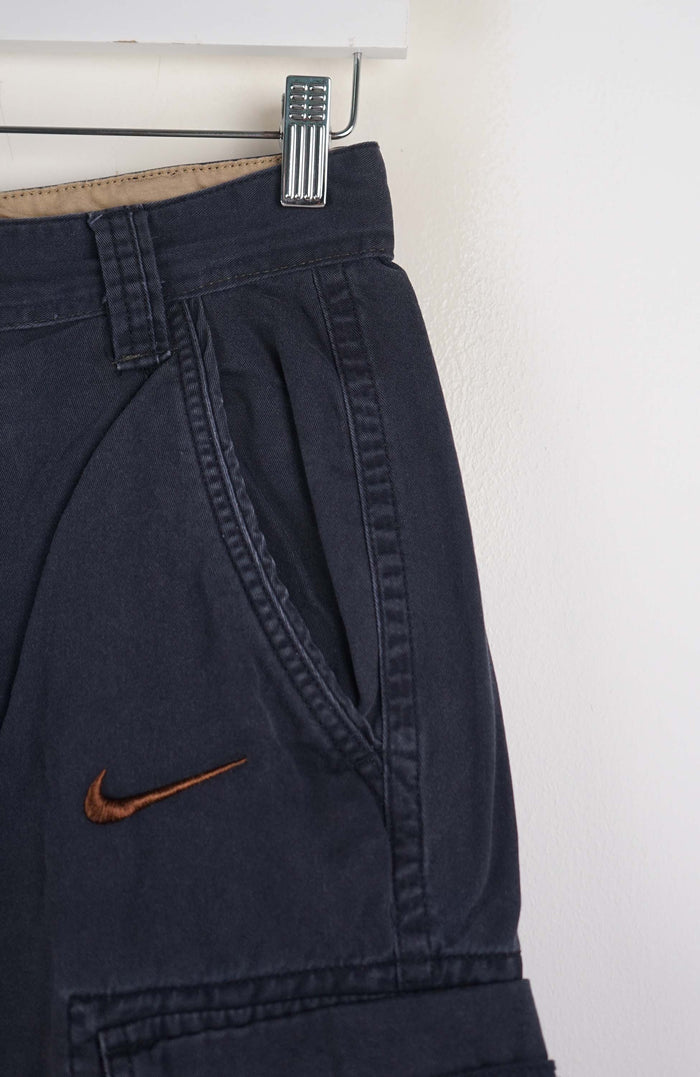 VINTAGE REWORK CARGO SHORTS W27