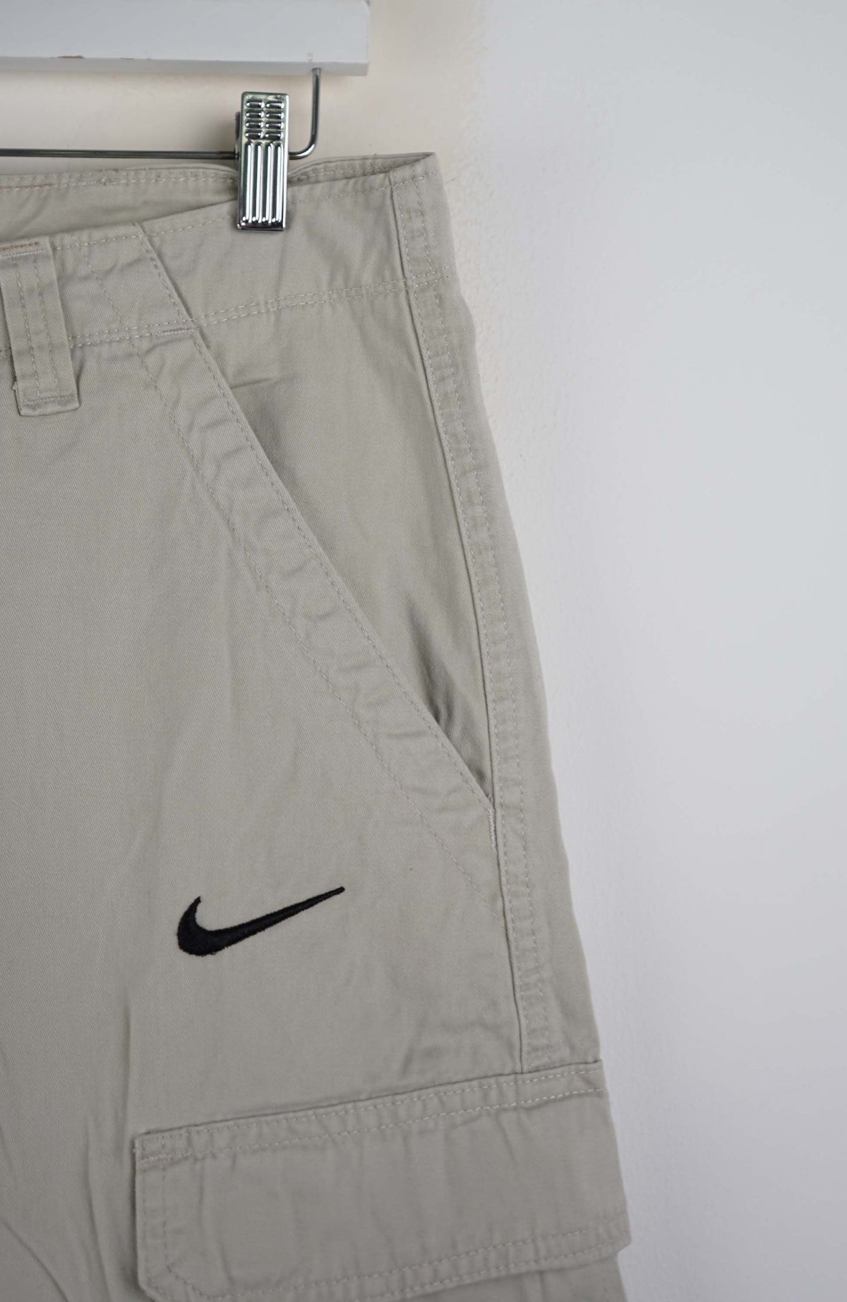 VINTAGE REWORK CARGO SHORTS W33