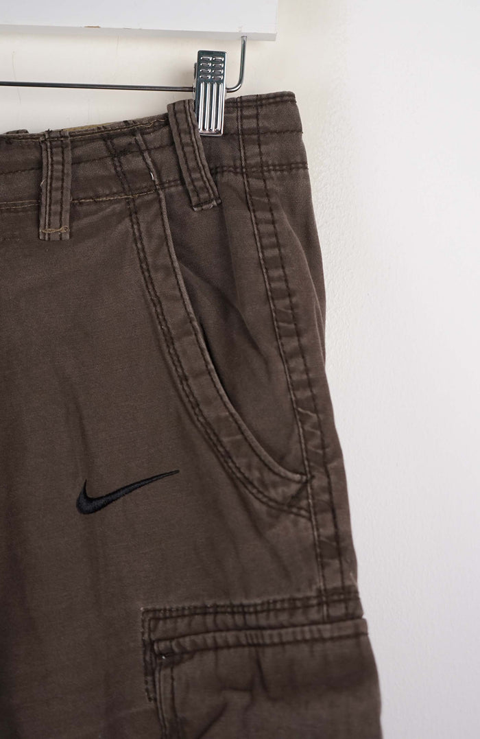 VINTAGE REWORK CARGO SHORTS W30