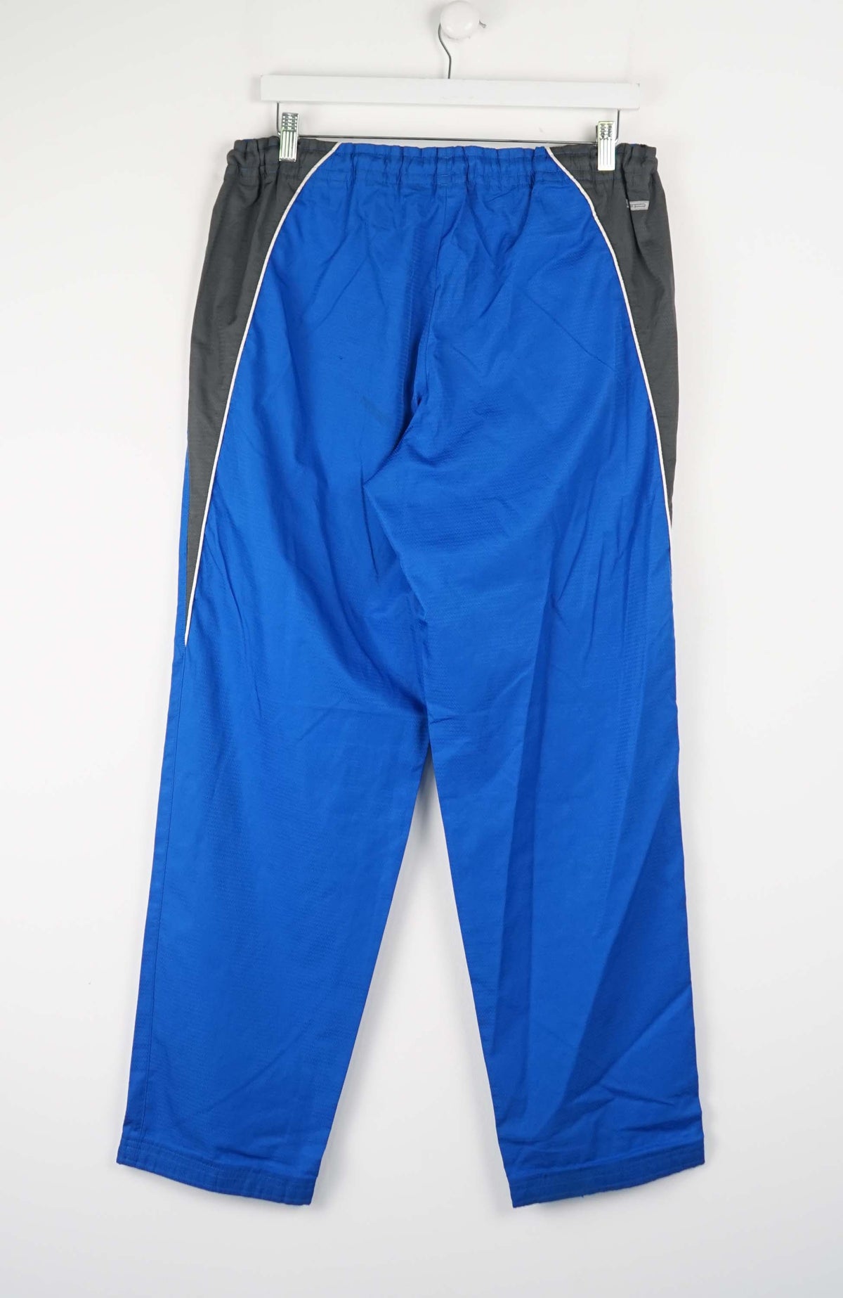 VINTAGE PUMA TRACK PANTS (L)