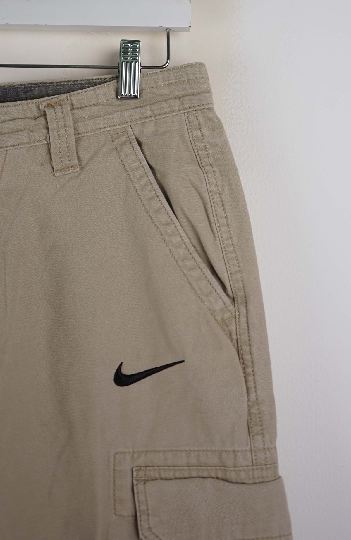 VINTAGE REWORK CARGO SHORTS W32